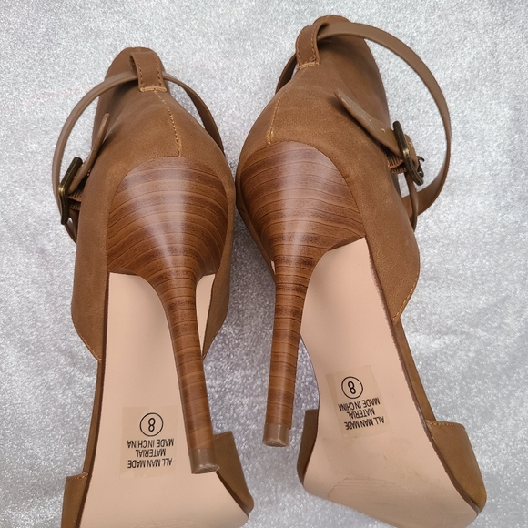 D shoes - Picture 12 of 12